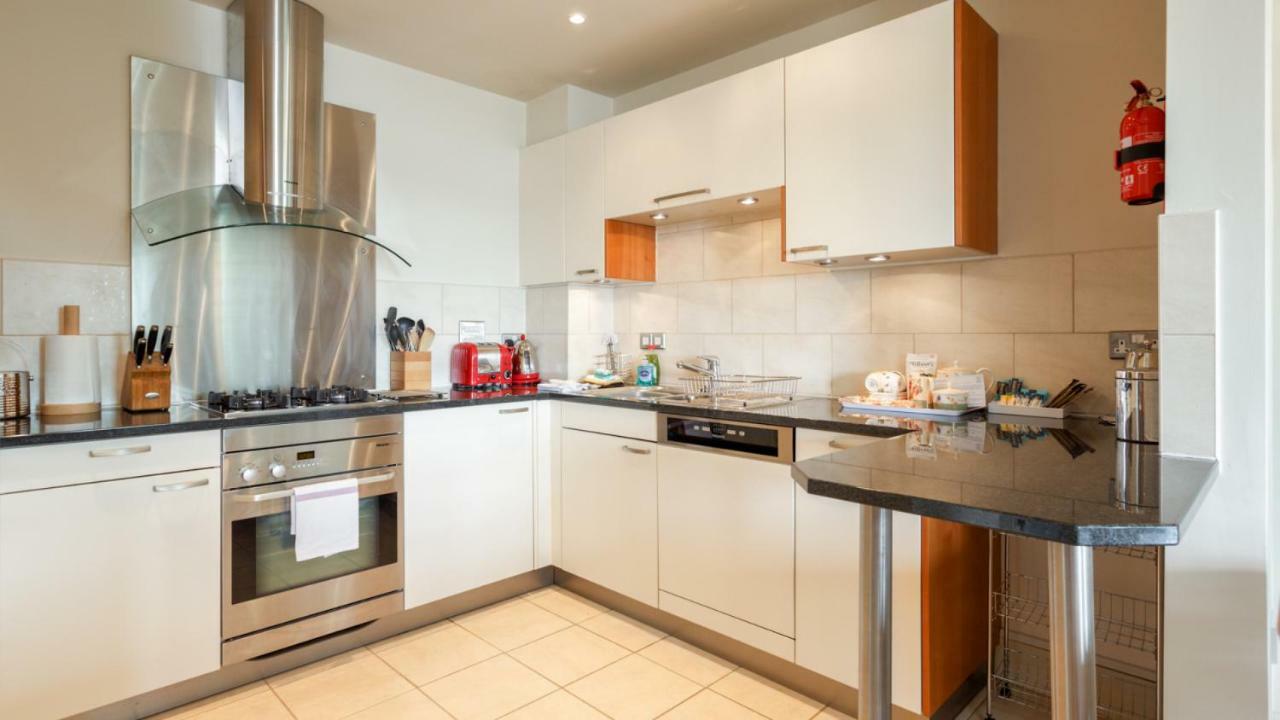 Crow'S Nest Villa Poole Ngoại thất bức ảnh
